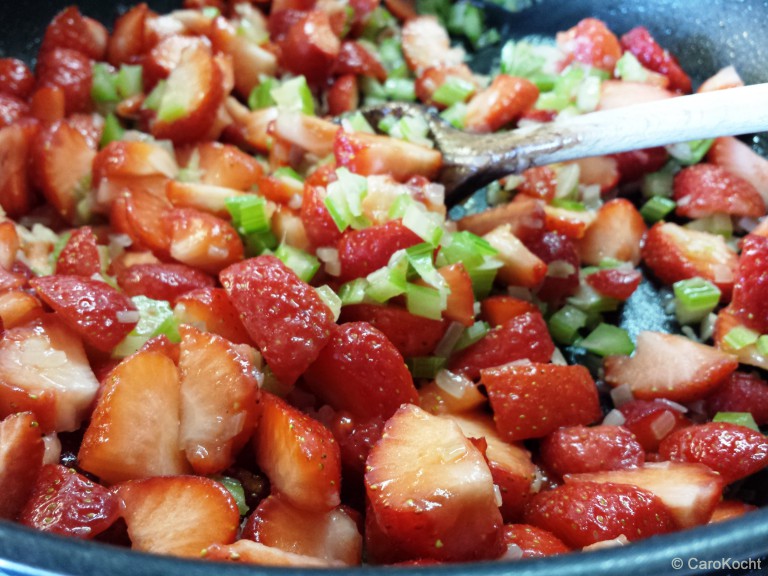 Risotto alle fragole (Erdbeer-Risotto)... • CAROKOCHT